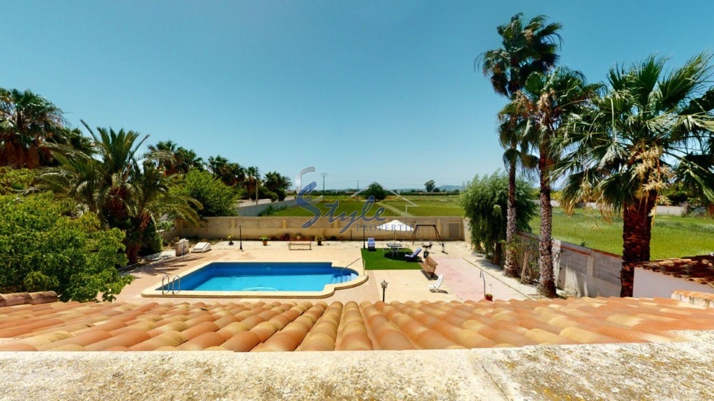 Buy independent chalet with pool and garden in Catral Costa, Blanca . ID 4521