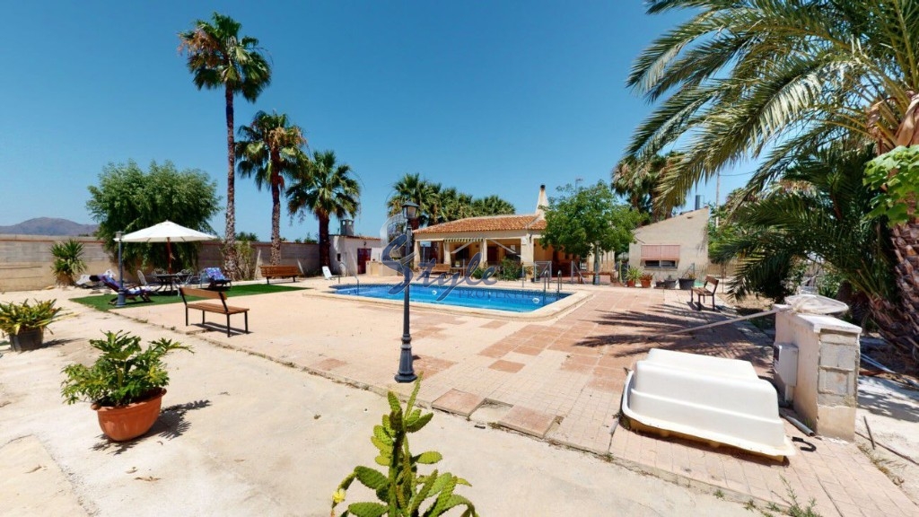 Resale - Villa - Catral