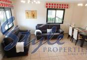 Resale - Villa - Villamartin