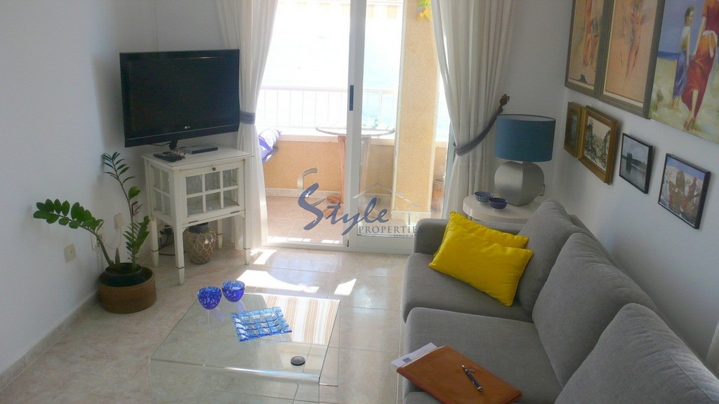 Buy 1st line seafront and seaport apartment in Torrevieja, Costa Blanca. ID: 4542