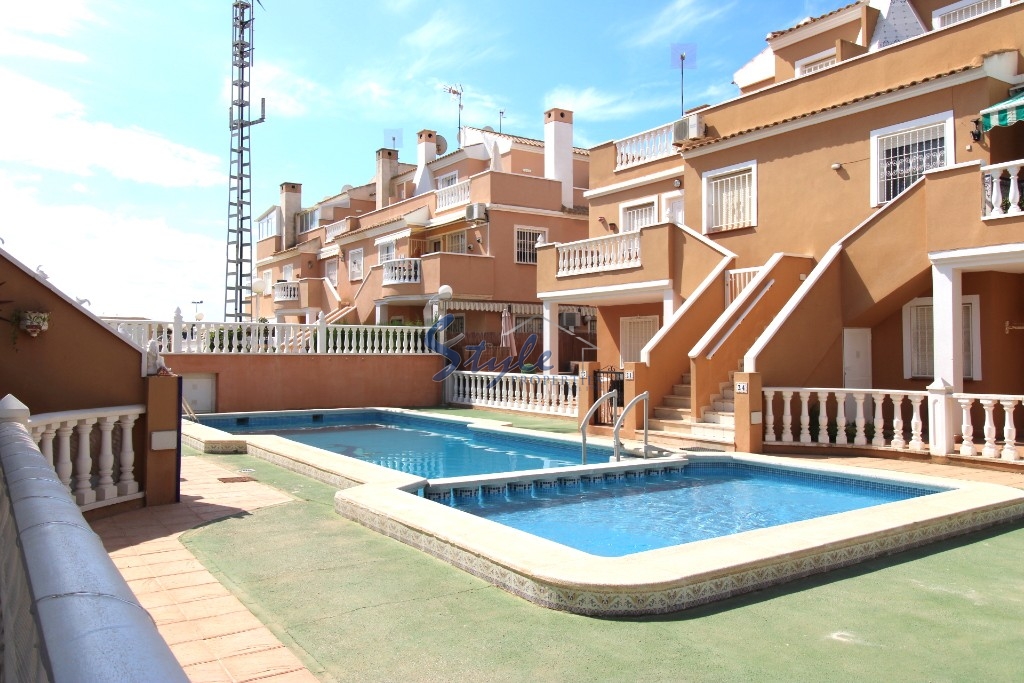 Buy duplex close to the sea in Mar Azul, Torrevieja, Costa Blanca. ID: 4546