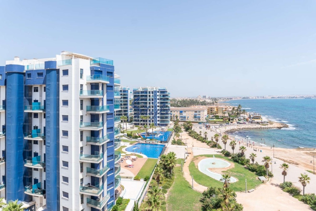 Resale - Apartment - Punta Prima