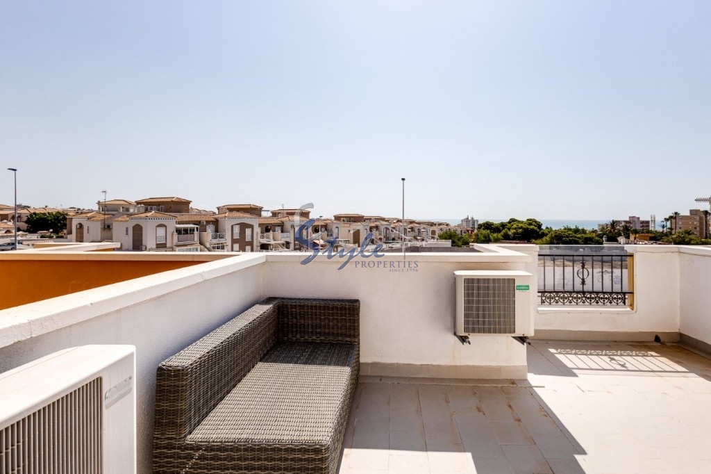 Resale - Town House - Torrevieja - Aguas Nuevas