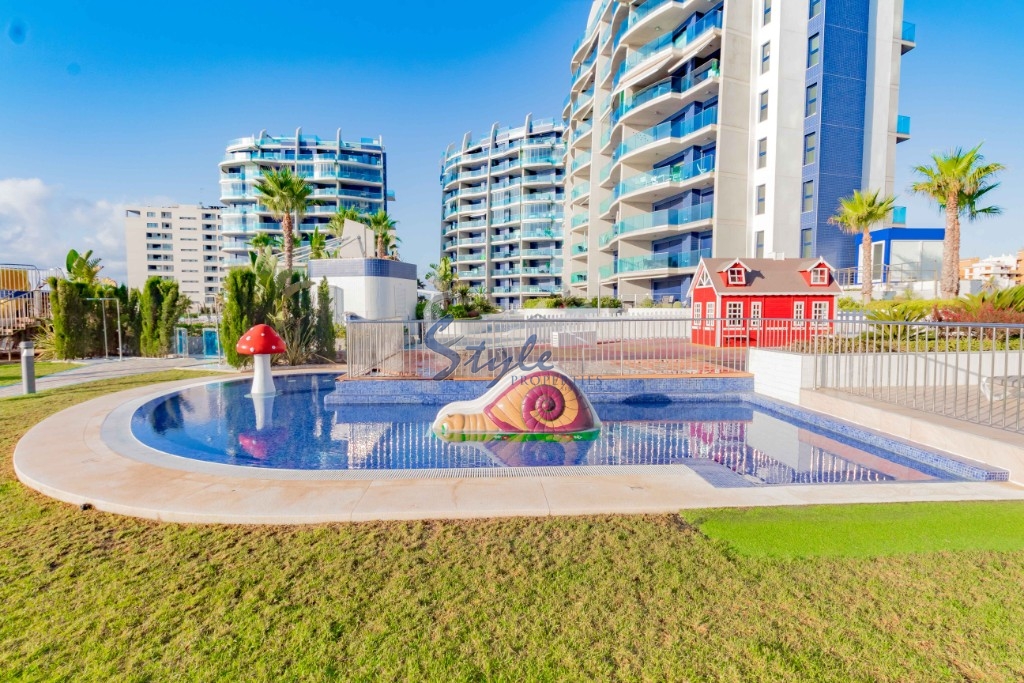 Buy apartment on the seafront in Sea Senses, Punta Prima. ID 4588