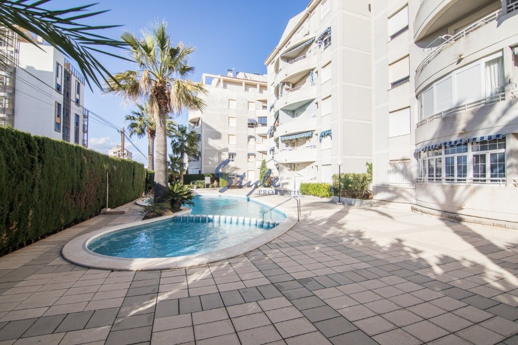 Buy apartment close to the sea in Torrevieja, Costa Blanca. ID: 4592