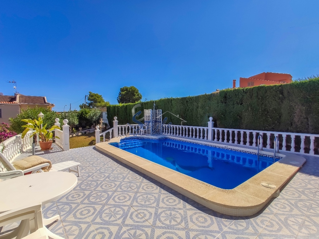 Resale - Villa - Los Balcones, Torrevieja - Los Balcones