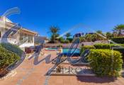 Resale - Villa - Punta Prima