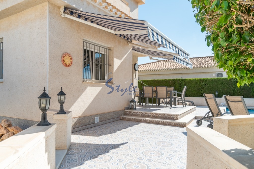 Reventa - Villa - Playa Flamenca