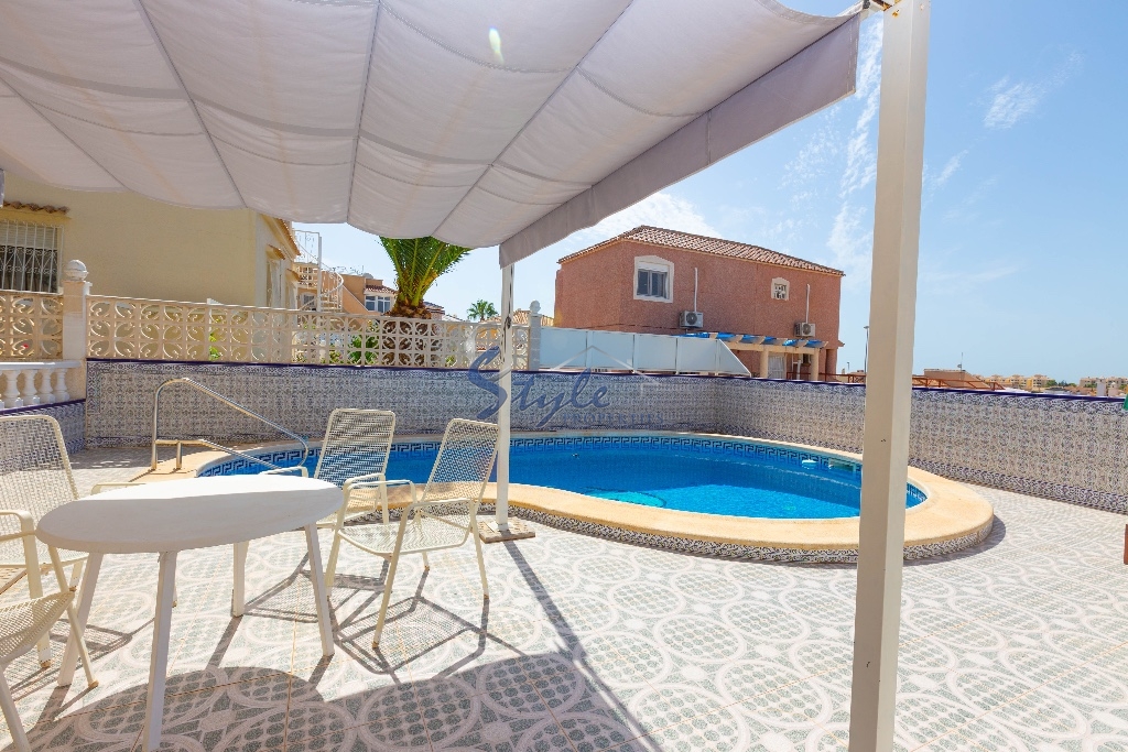 Resale - Villa - Villamartin