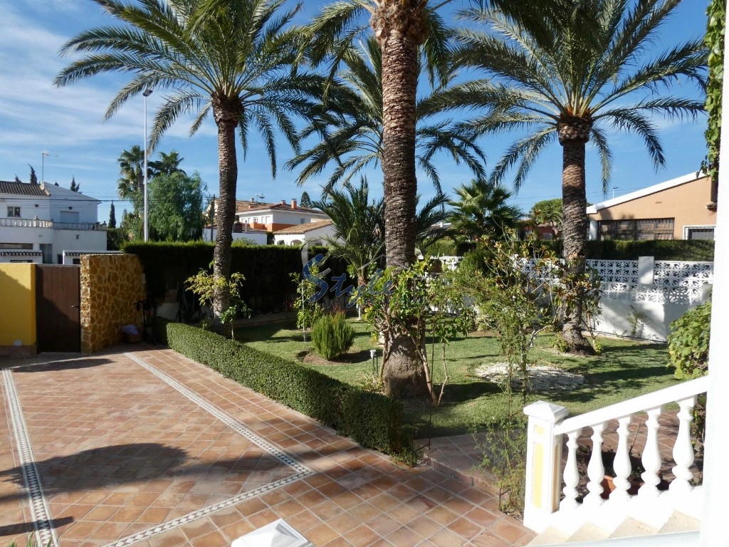 Reventa - Villa - Torrevieja  - Aguas Nuevas