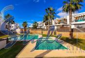 Resale - Villa - Villamartin