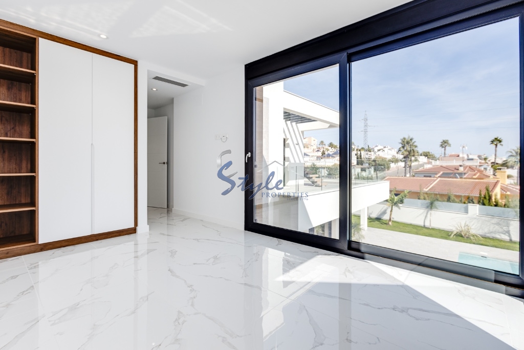 Se vende una excepcional villa de lujo con vistas al mar en Ciudad Quesada: ID 2846