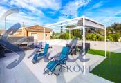 Resale - Villa - Punta Prima