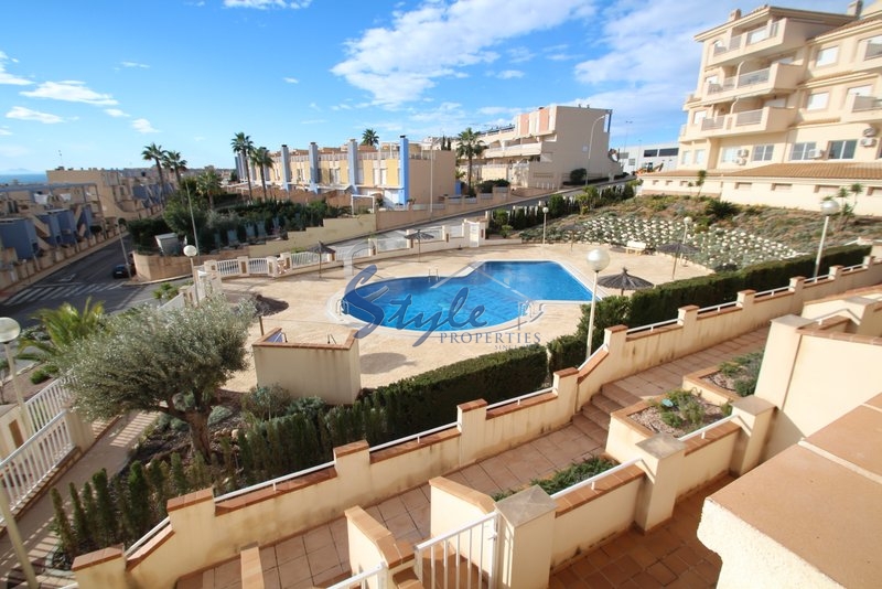 Comprar Apartamento con panorámicas vistas al mar en venta en Campoamor, Orihuela Costa. ID: 4652