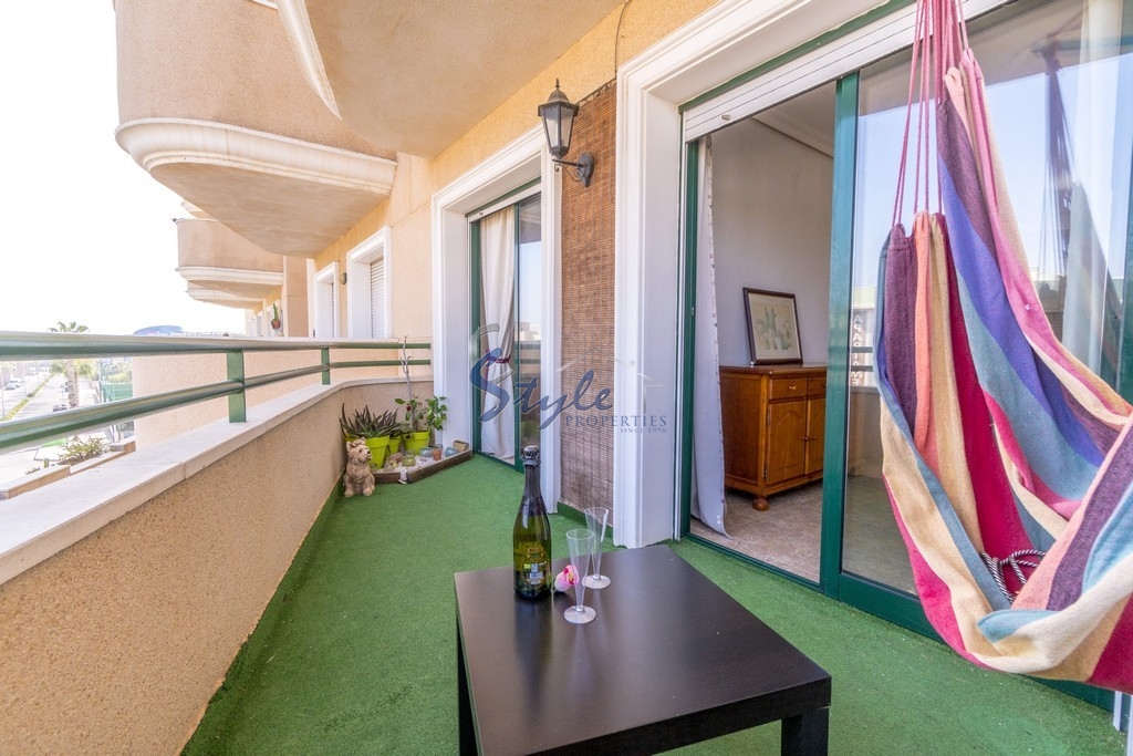 Comprar Apartamentos en Cabo Roig cerca del mar. ID 4657