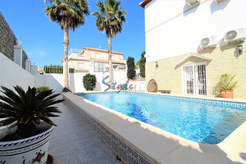  Villa for sale with  sea views in Cabo Cervera, La Mata. ID: D3887