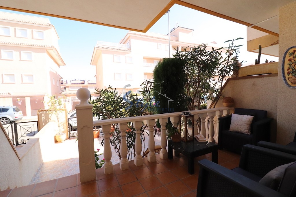 Resale - Town House - Villamartin