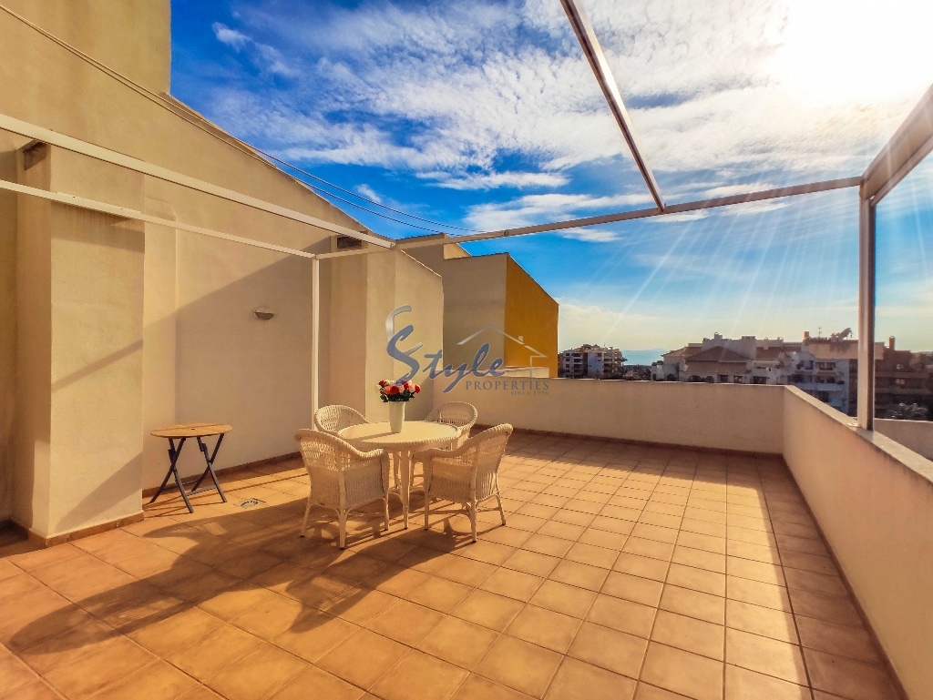 Penthouse for sale in La Entrada, Punta Prima. ID: D3888