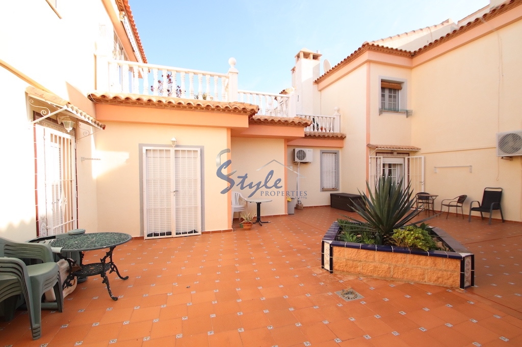 South facing ground floor apartment for sale in Los Altos, Costa Blanca  ID: 3780