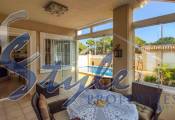 Se Vende Villa con vistas al mar en La Mata, Torrevieja ID: 3778