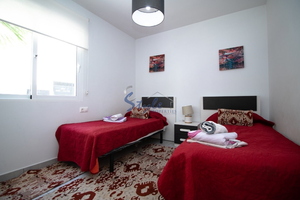 Resale - Apartment - La Mata - La Mata Torrevieja