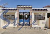 Resale - Villa - El Raso, Guardamar