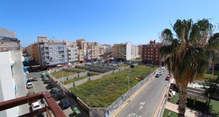 Buy apartment close to the sea in Torrevieja, Costa Blanca. ID: 4694