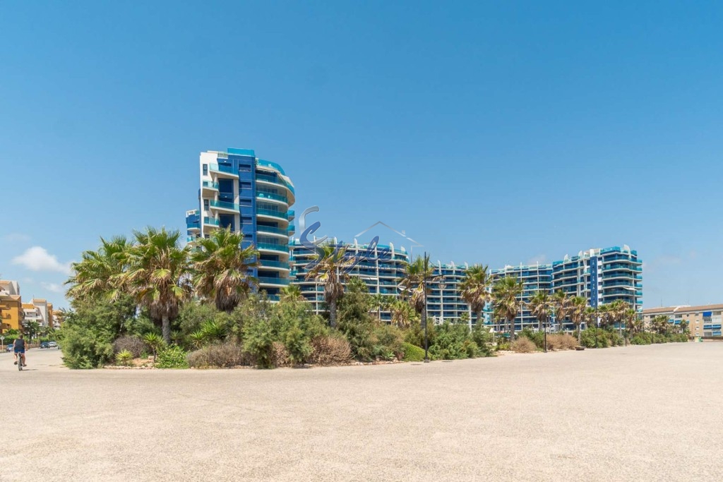 Resale - Apartment - Punta Prima