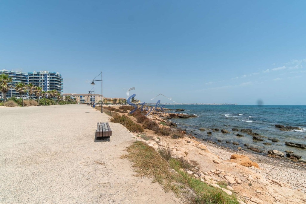 Resale - Apartment - Punta Prima