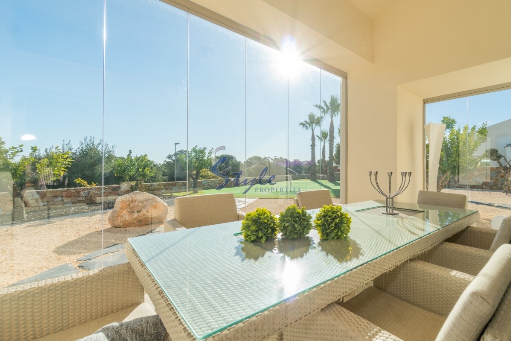 Buy luxury stylish villa with garden, in Las Colinas Golf & Country Club, Villamartín, Orihuela Costa. id 4704