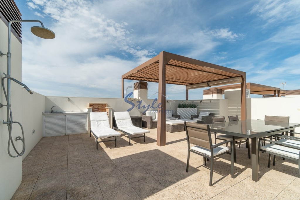 Buy luxury stylish penthouse in Las Colinas Golf & Country Club, Villamartín, Orihuela Costa. id 4705