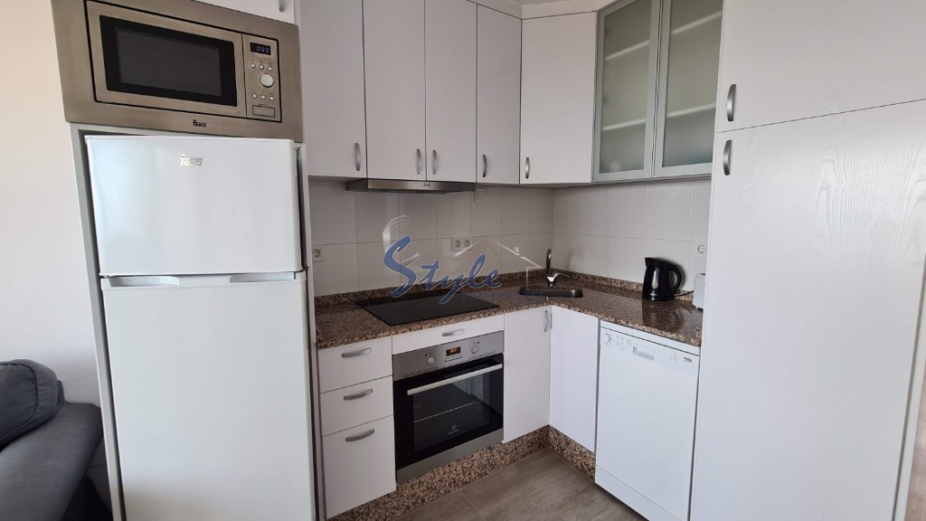 Comprar apartamento con vistas al mar en venta en 1ª línea de la playa en La Mata, Torrevieja. ID 4719