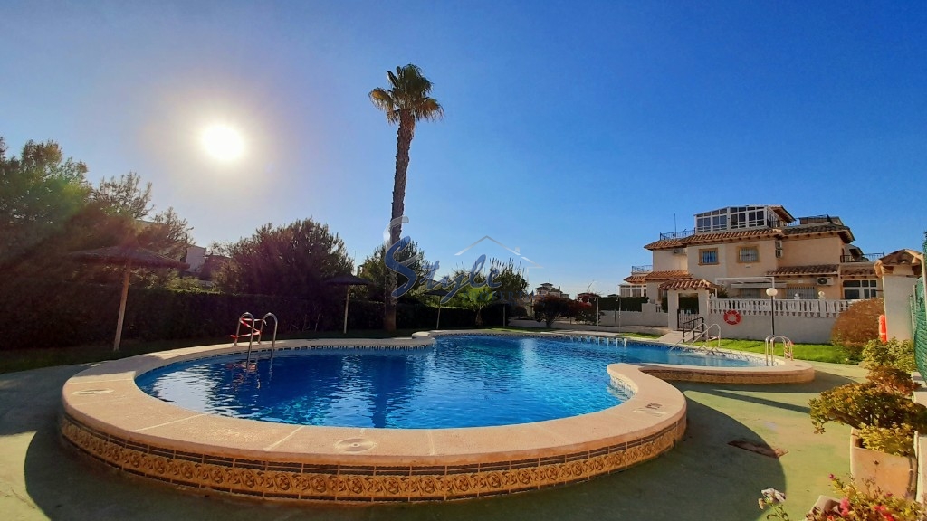 Buy Townhouse with pool in Playa Flamenca, Orihuela Costa. ID: 4720