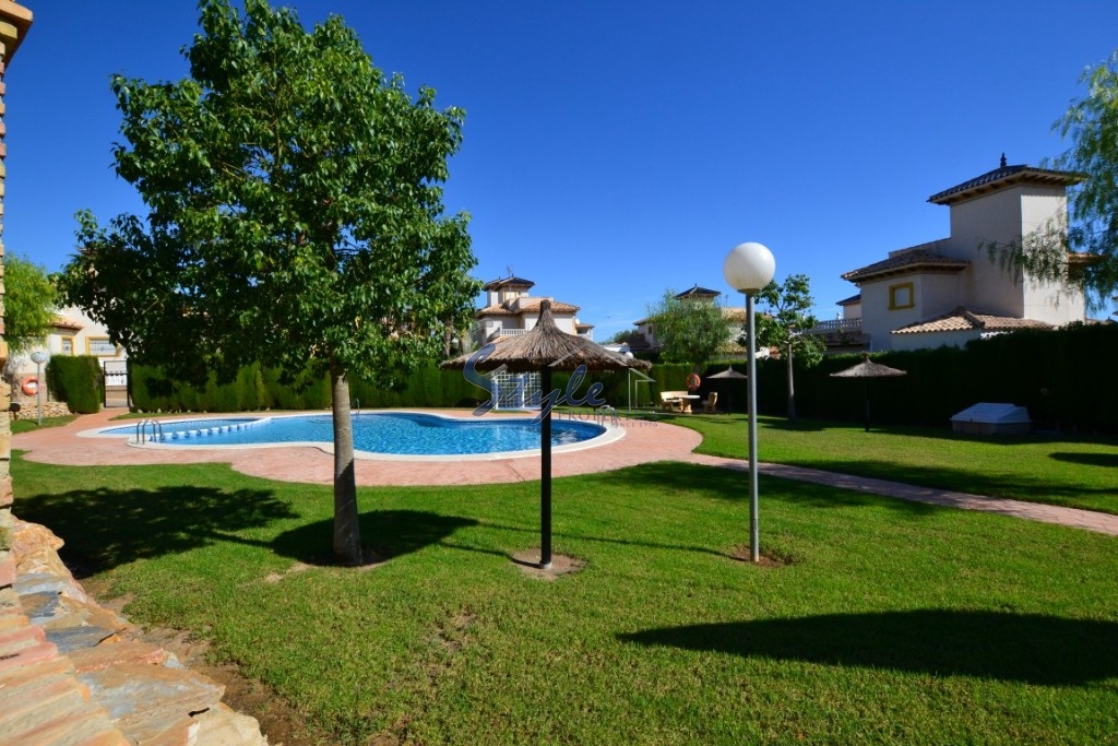 Buy townhouse quad in Cabo Roig close to the beach. id 4722