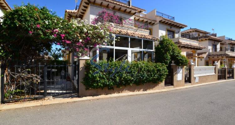 Buy townhouse quad in Cabo Roig close to the beach. id 4722