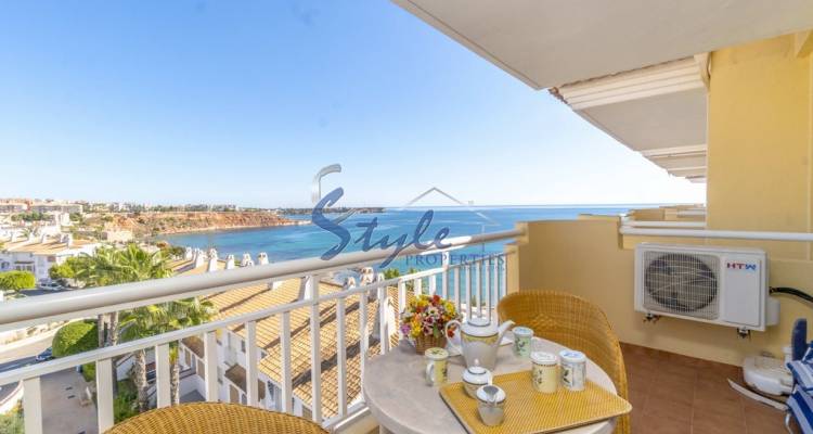 Comprar Apartamento con panorámicas vistas al mar en venta en Campoamor, Orihuela Costa. ID: 4724