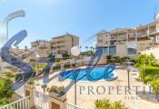 Comprar Apartamento con panorámicas vistas al mar en venta en Campoamor, Orihuela Costa. ID: 4726