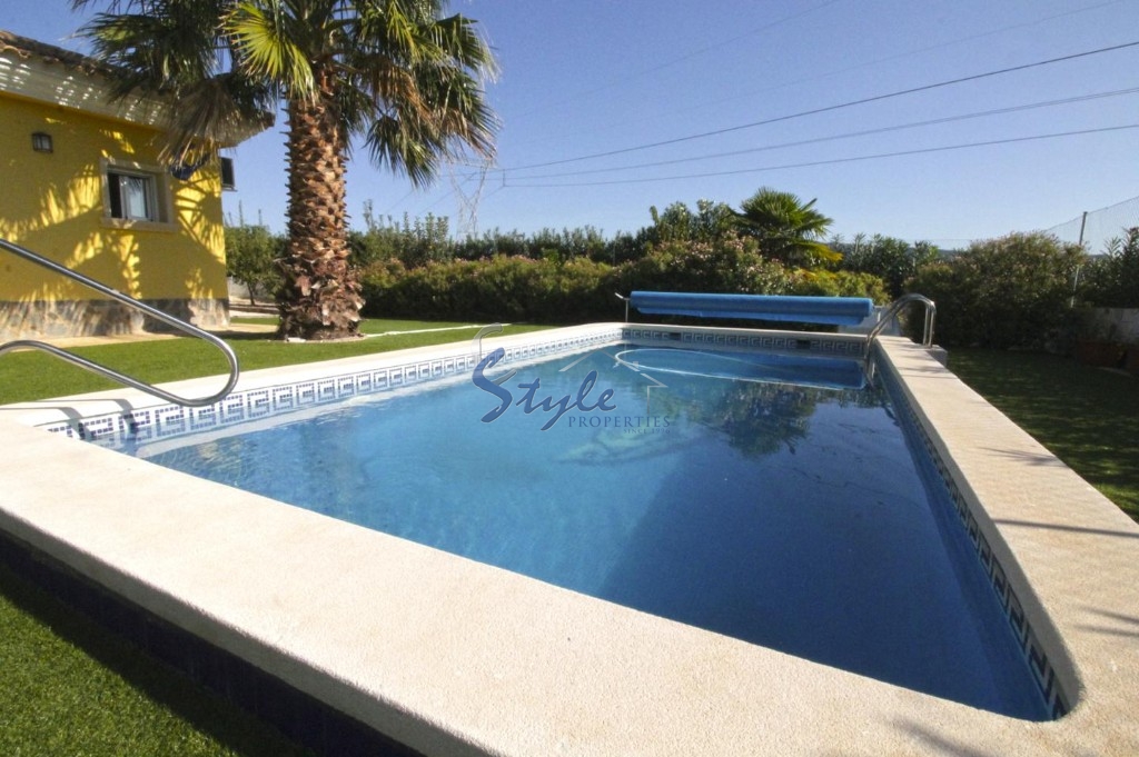 Resale - Country House - Elche