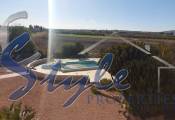 Buy Country villa on a large plot in Daya Nueva, Costa Blanca. ID: 4734