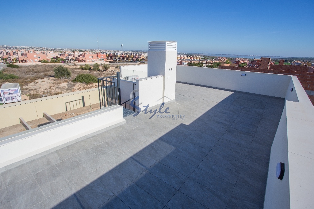 Nuevo - Villa - Los Montesinos - La Herrada