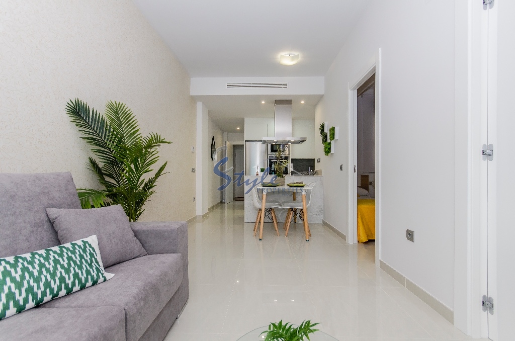 En venta apartamento en Torrevieja , Alicante, Costa Blanca, Spain ID 606_02