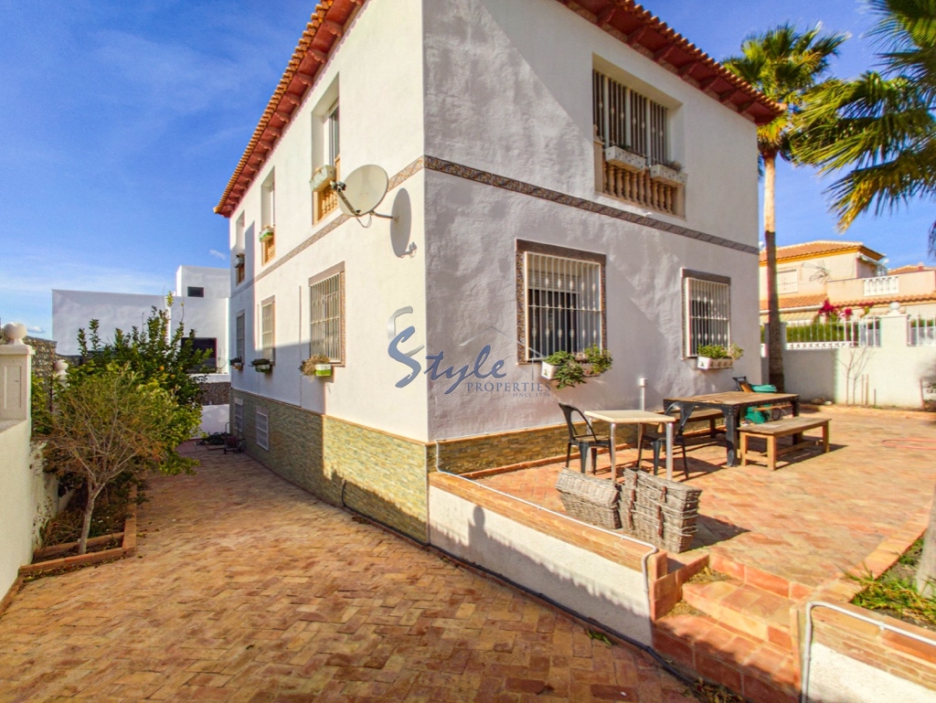 Resale - Villa - La Mata