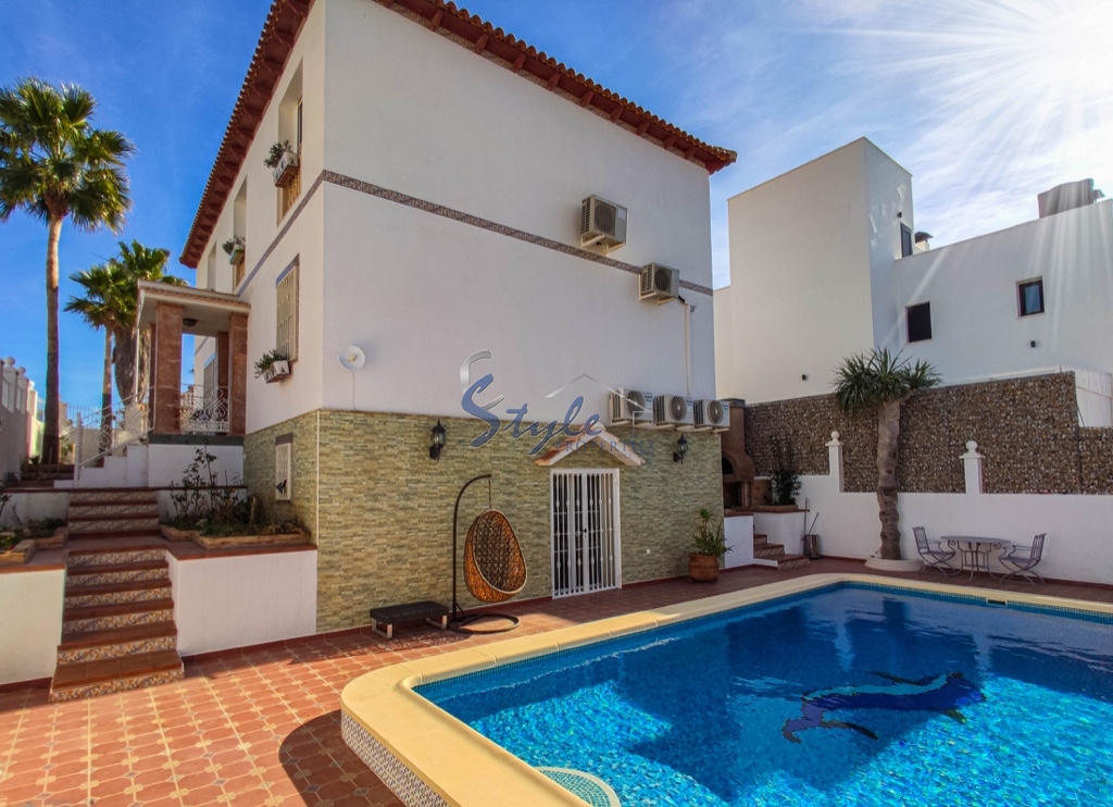 Reventa - Villa - La Mata