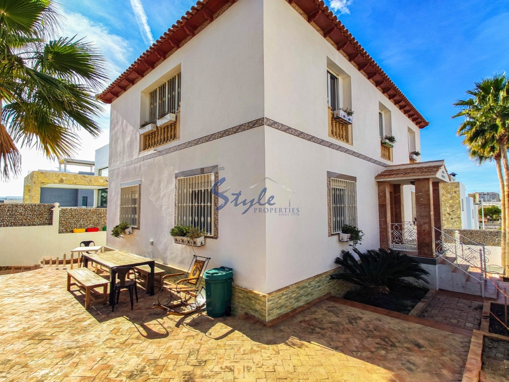 Reventa - Villa - La Mata