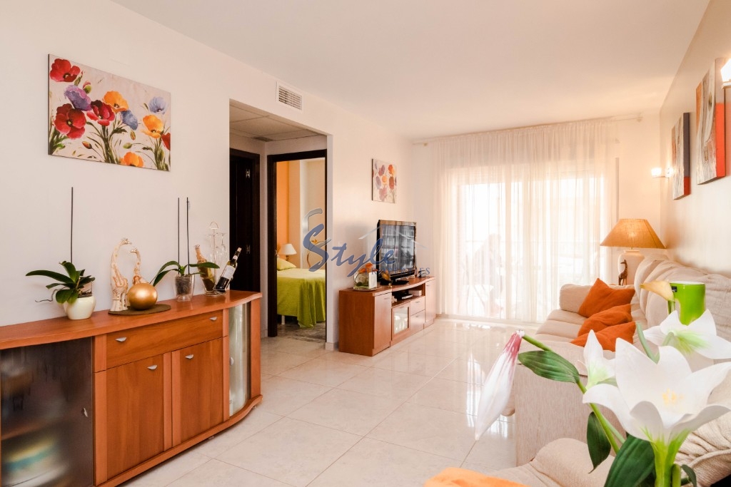 Купить квартиру рядом с морем в Торревьехе на Коста Бланке в 50 метрах от пляжа “Playa Acequion”. ID 4737
