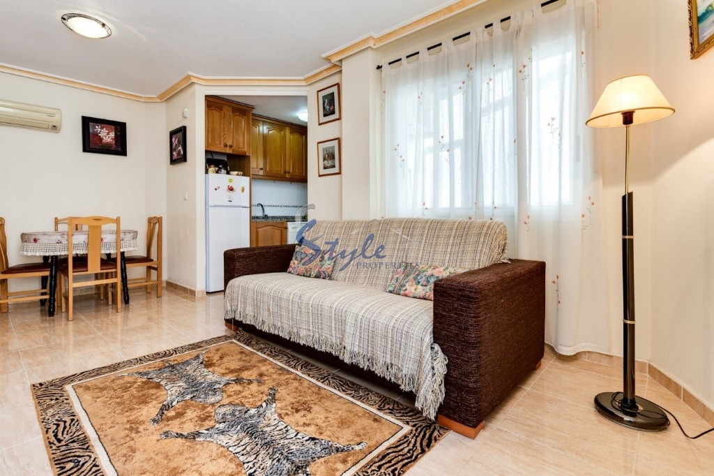 Comprar Apartamento 3 dormitorios cerca del mar en Torrevieja a 650 metros de la “Playa Acequion”. ID 4742