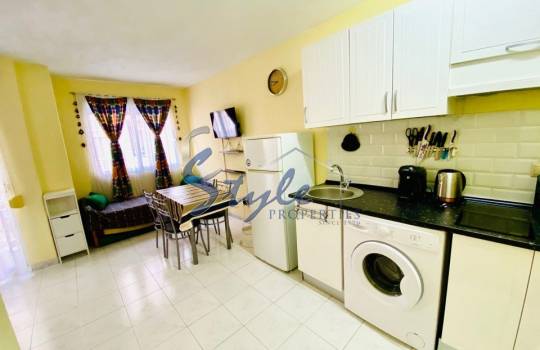 Apartamento - Reventa - Torrevieja  - Torrevieja