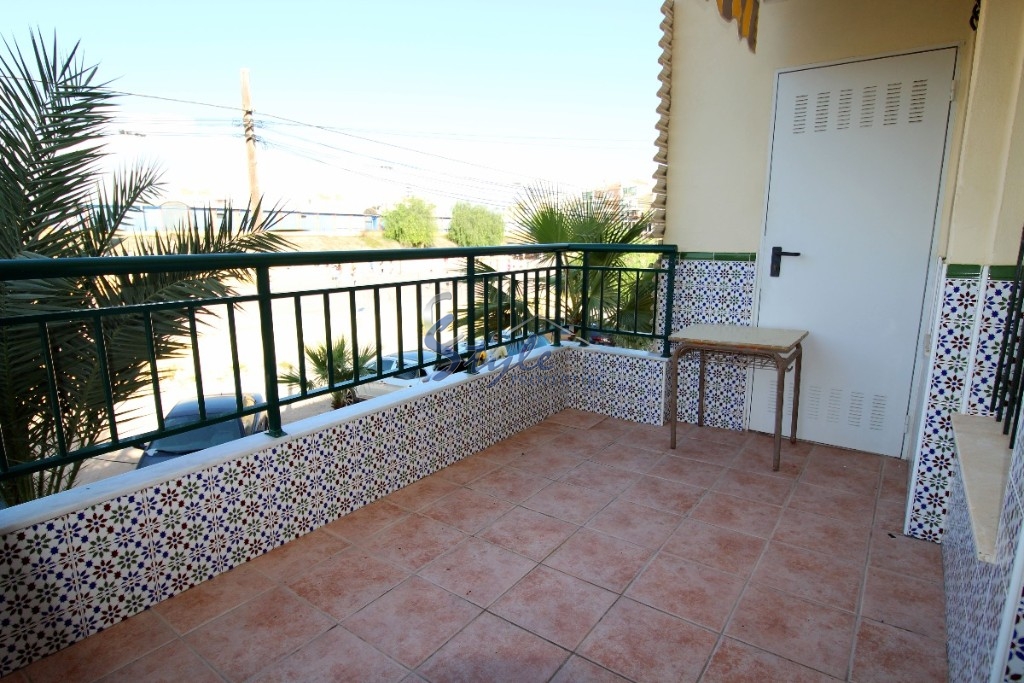 Buy apartment close to the sea in Torrevieja, Costa Blanca, 200 meters from the “La Veleta” beach. ID: 4023