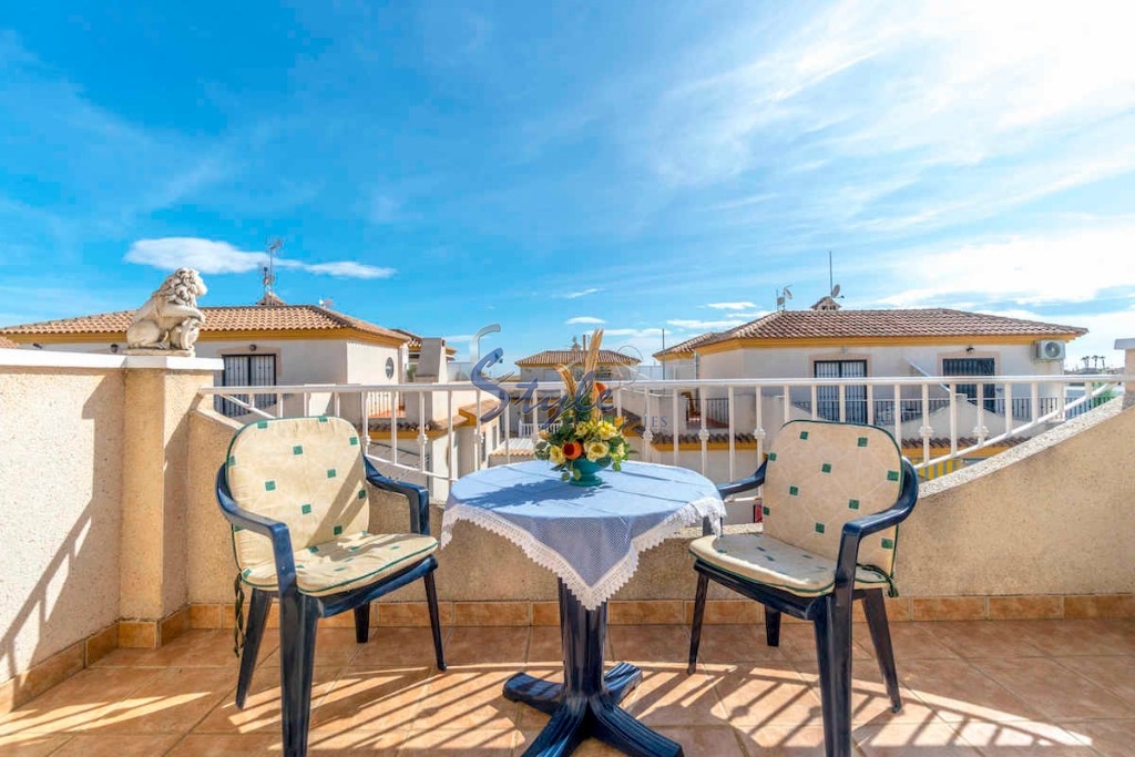 Comprar tríplex con piscina en Playa Flamenca, Orihuela Costa. ID: 4028