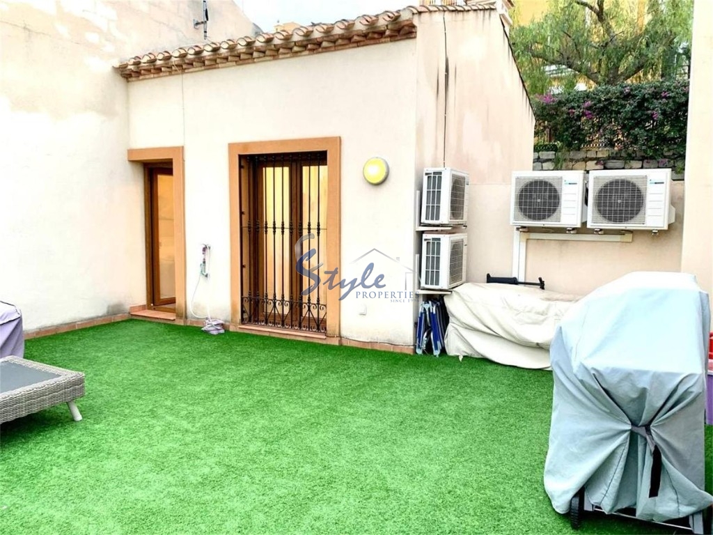 Buy townhouse in Costa Blanca close to golf in Las Ramblas. ID: 4043